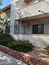 Photo #2: 2379066 Listing 