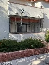 Photo #5: 2379066 Listing 