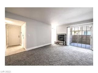 Photo #6: 2379096 Listing 