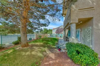 Photo #1: 2379148 Listing