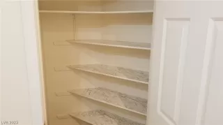 Photo #5: 2379155 Listing 