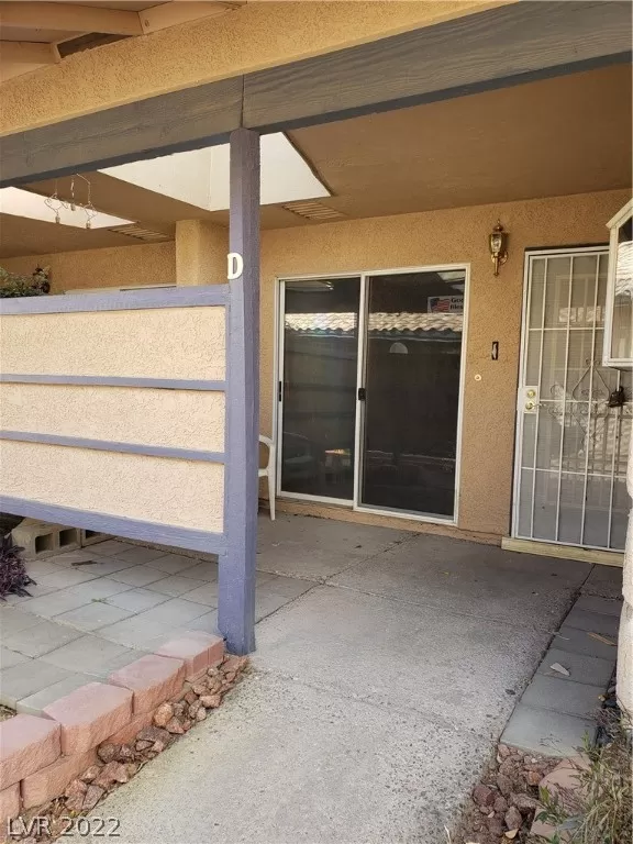 MLS: 2379190 Condo For Sale