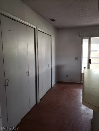 Photo #6: 2379190 Listing 