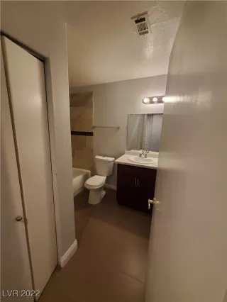 Photo #5: 2379196 Listing 