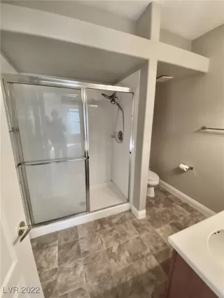 Photo #6: 2379249 Listing 