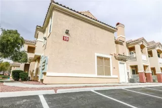 Photo #1: 2379286 Listing 