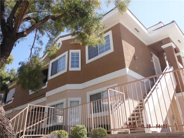 MLS: 2379337 Condo For Sale