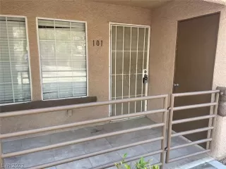 Photo #2: 2379340 Listing 