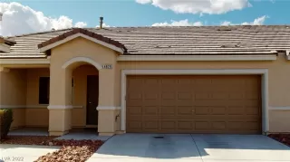 Photo #1: 2379341 Listing 