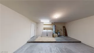 Photo #4: 2379341 Listing 