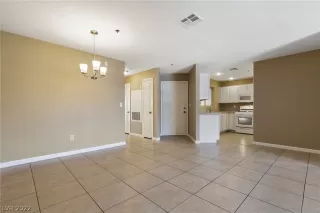 Photo #3: 2379346 Listing