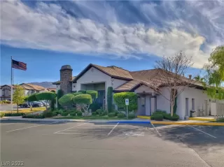 Photo #1: 2379355 Listing 