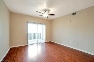 Photo #2: 2379355 Listing 