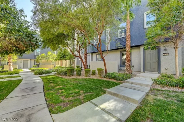 MLS: 2379381 Condo For Sale