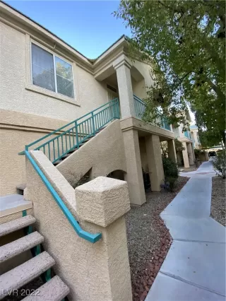 Photo #1: 2379382 Listing 