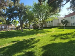 Photo #2: 2379384 Listing 