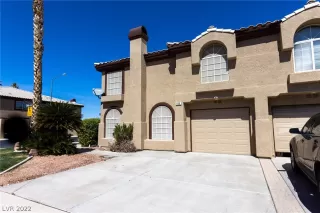 Photo #6: 2379438 Listing