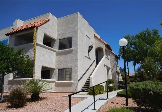 MLS: 2379476 Condo For Sale