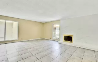 Photo #2: 2379480 Listing 