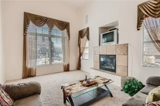 Photo #6: 2379516 Listing 