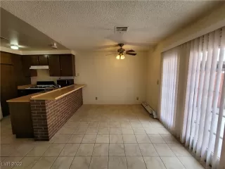 Photo #3: 2379536 Listing 