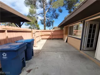 Photo #4: 2379536 Listing 