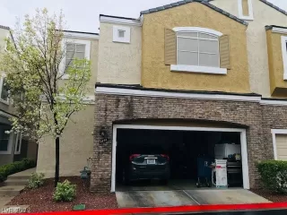 Photo #2: 2379558 Listing 