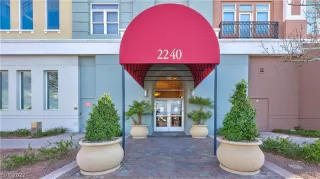 Photo #1: 2379577 Listing