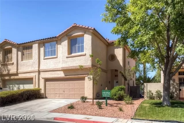 MLS: 2379578 Condo For Sale