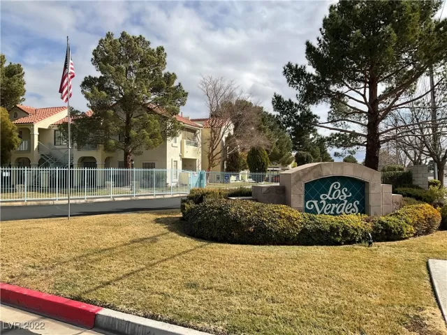 MLS: 2379612 Condo For Sale