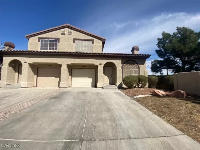 MLS: 2379664 Condo For Sale