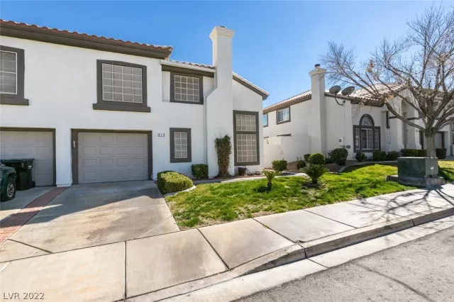 MLS: 2379697 Condo For Sale