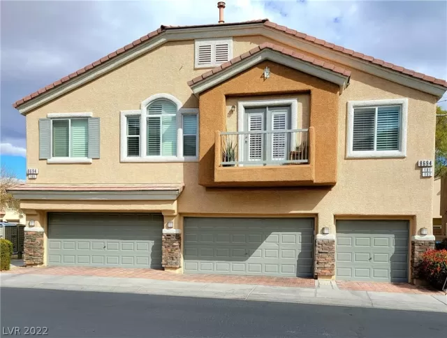 MLS: 2379771 Condo For Sale