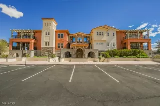 Photo #3: 2379772 Listing 