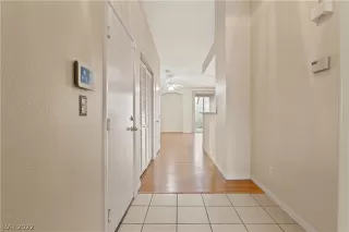 Photo #3: 2379802 Listing 