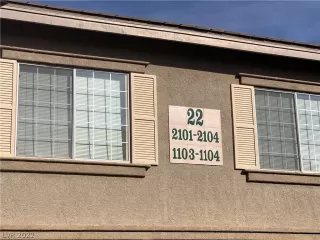 Photo #2: 2379854 Listing 