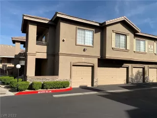 Photo #3: 2379854 Listing 