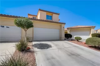 Photo #3: 2379857 Listing 