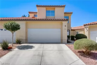 Photo #4: 2379857 Listing 