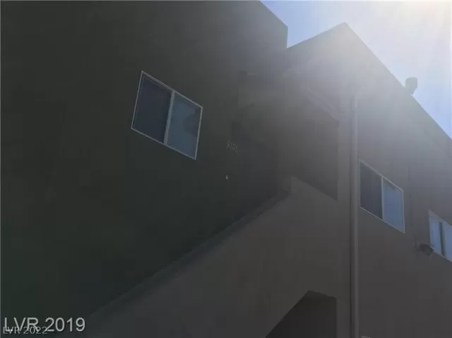 MLS: 2379905 Condo For Sale