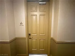 Photo #2: 2379937 Listing 