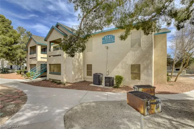 MLS: 2379970 Condo For Sale