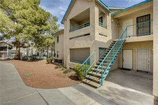 Photo #1: 2379970 Listing 