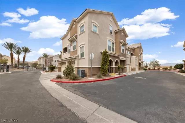 MLS: 2380003 Condo For Sale