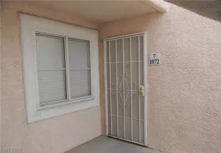 Photo #1: 2380019 Listing