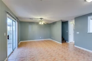 Photo #3: 2380043 Listing 