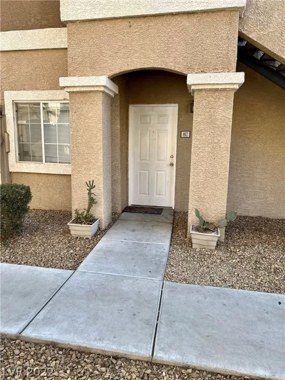 MLS: 2380072 Condo For Sale