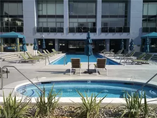 Photo #3: 2380075 Listing