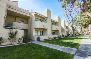 Photo #2: 2380120 Listing 