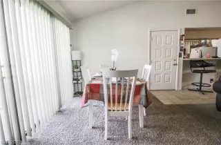 Photo #5: 2380120 Listing 